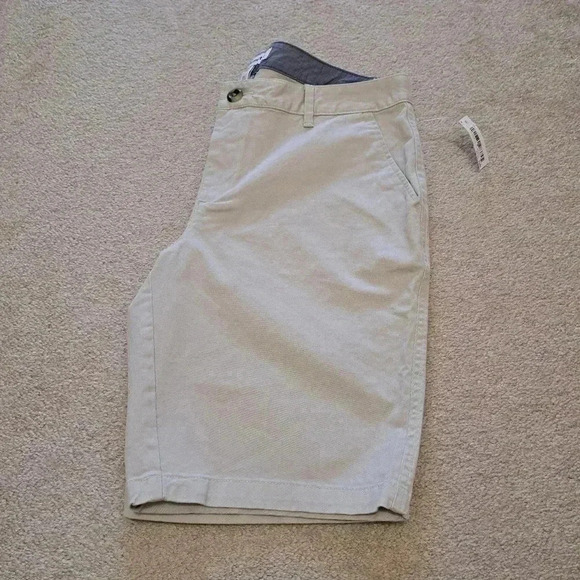 New Ladies Bermuda Shorts | 2 pairs | Size 10 | Black Beige  | Amazon Essentials - Picture 8 of 14